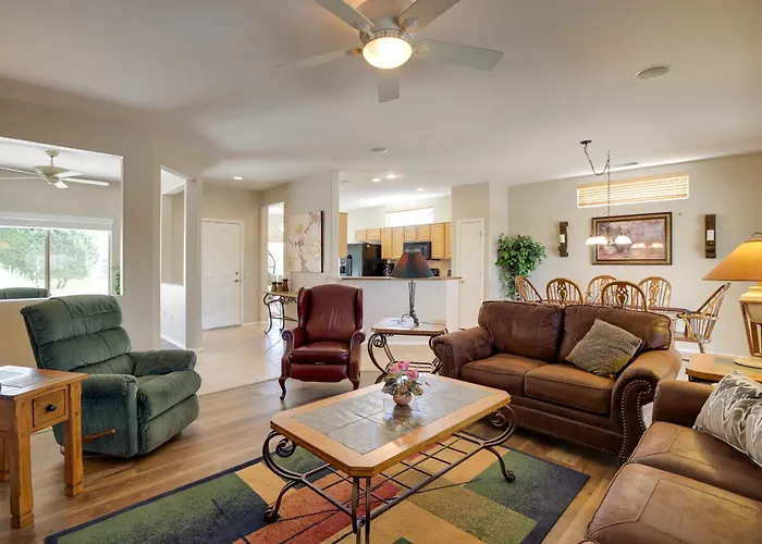 Holiday home Golf + Pickleball: Escape W/ Patio *